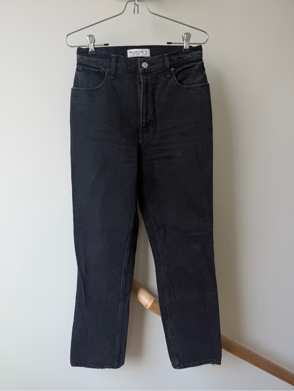 Abercrombie & Fitch the 90’s Straight Ultra High Rise